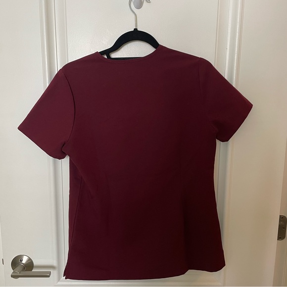 Figs Catarina Scrub Top. - Picture 2 of 3